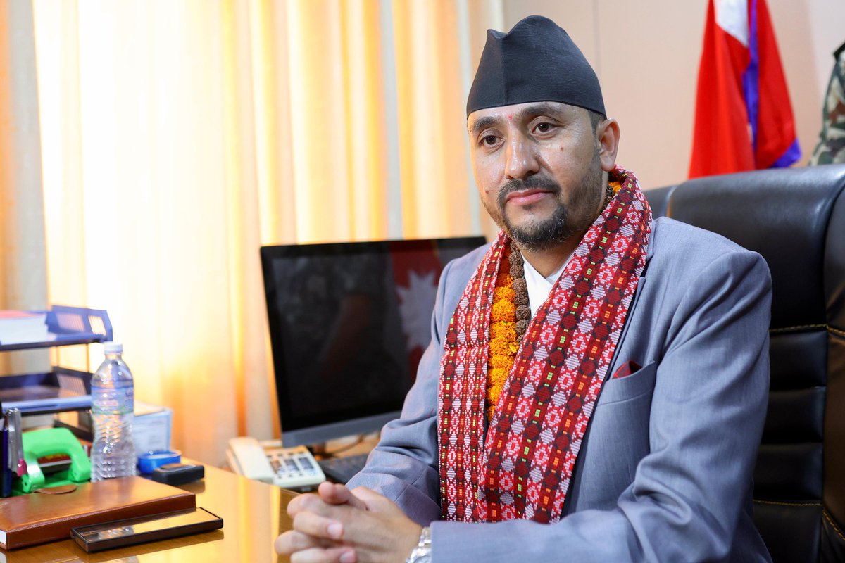 "अहिले राजनीति र नेतृत्वको परिभाषा परिवर्तन भएको छ,यो परिभाषा बदल्ने एउटा कोही नायक जन्मेको छ,त्यो हो रवि लामिछाने" - माननिय सांसद जगदीश खरेल।।