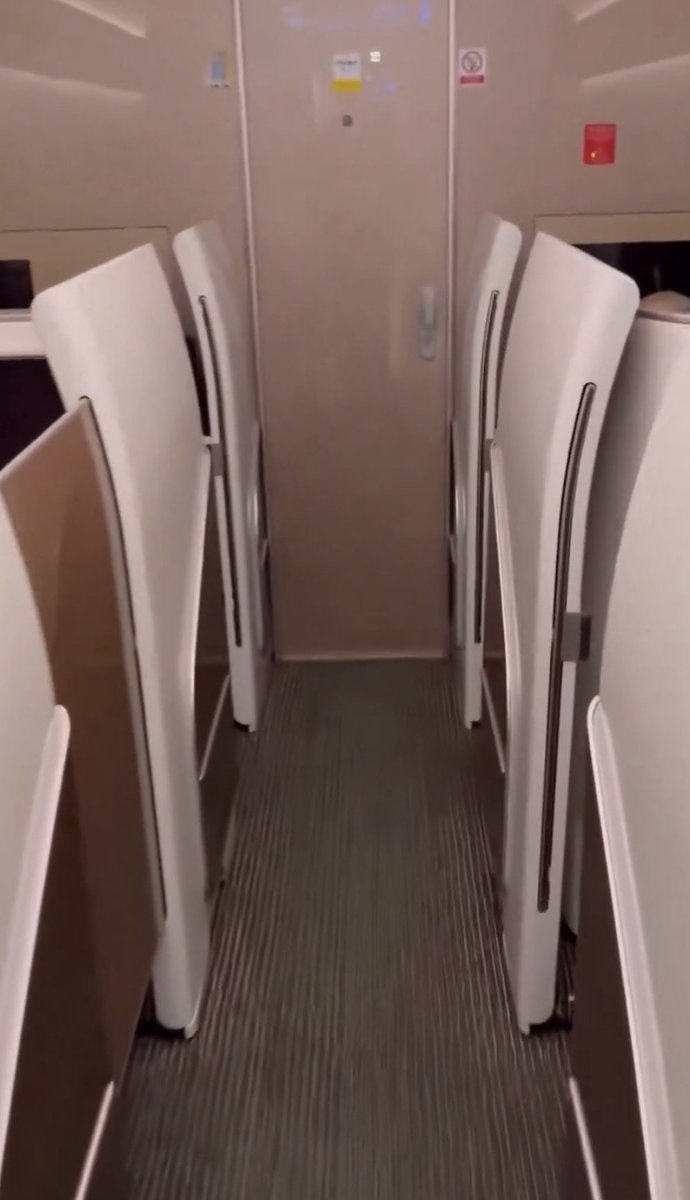 British Miss tweet media