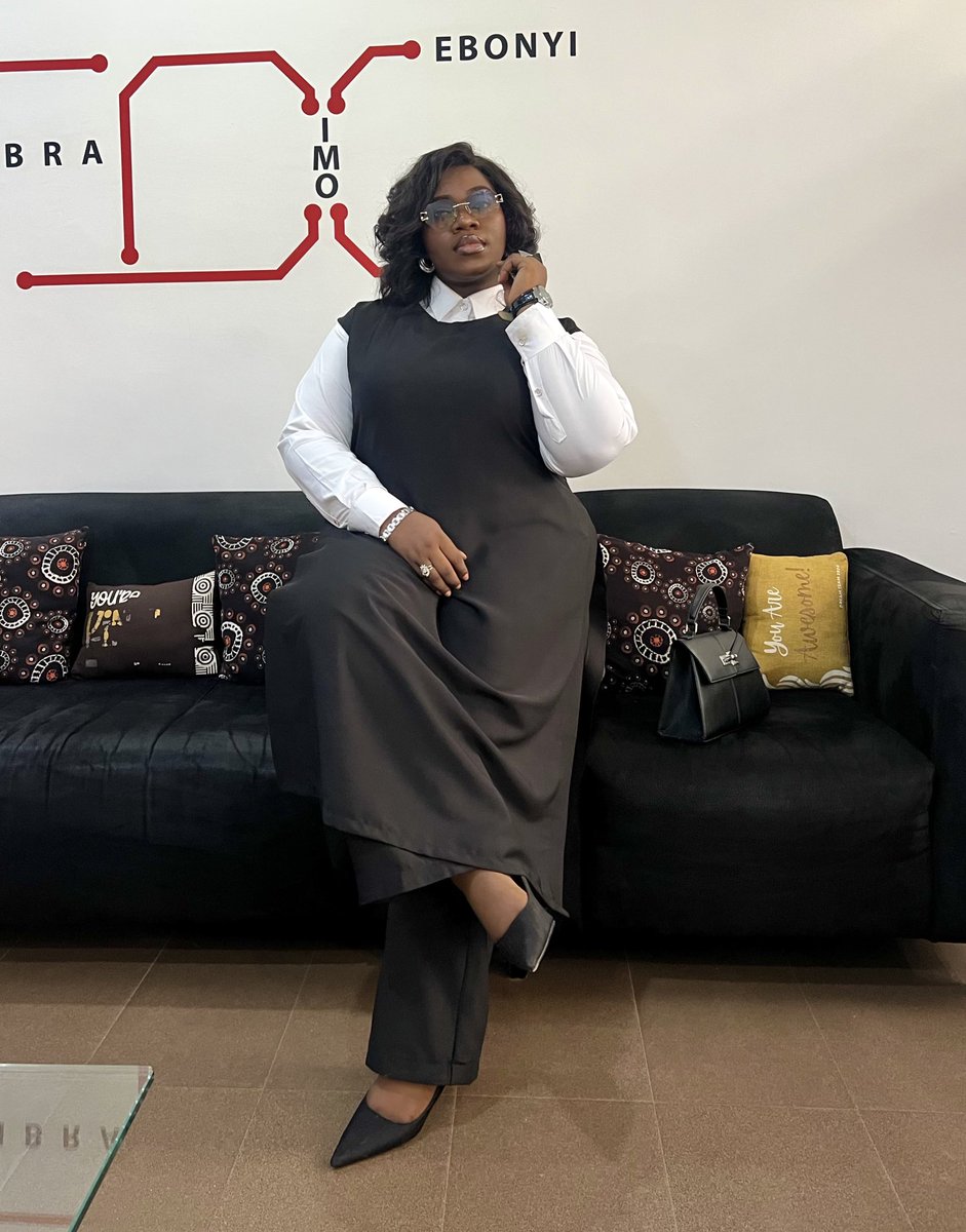 Revolutionary Youth! tweet media