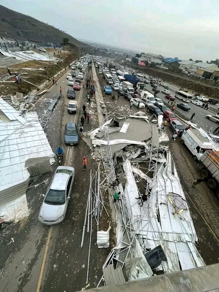 Thεό Abu tweet media