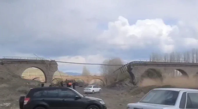 ارتش اسرائیل به هشت پل مهم در ایران حمله کرد.