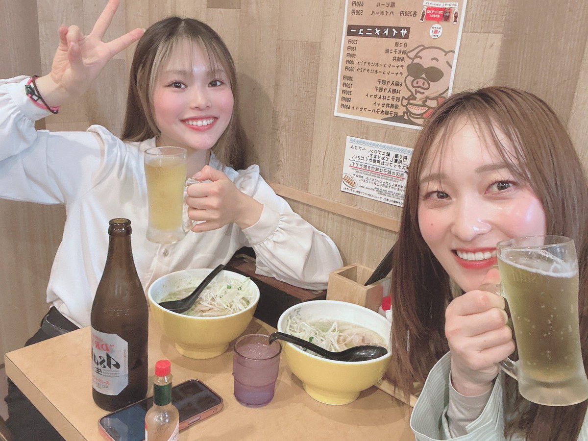 gs5045's tweet photo. 福岡応援ありがとうございました💓
四季おめでとうやで〜🤍 https://t.co/gdBWodrXZC