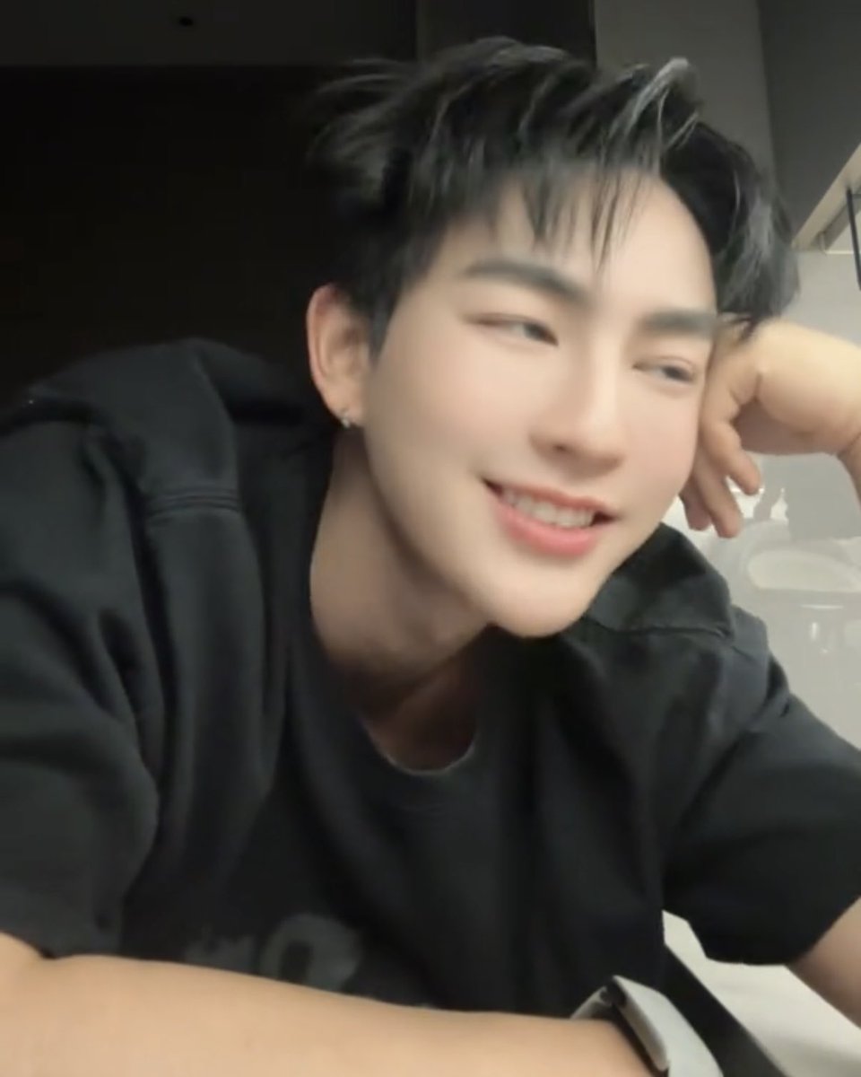 yourbabe! 🐈‍⬛💘 tweet media