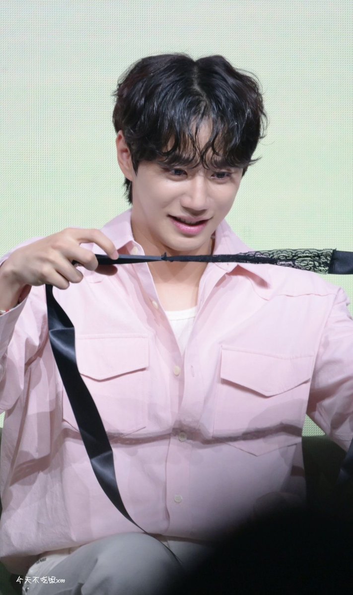 니허오 tweet media