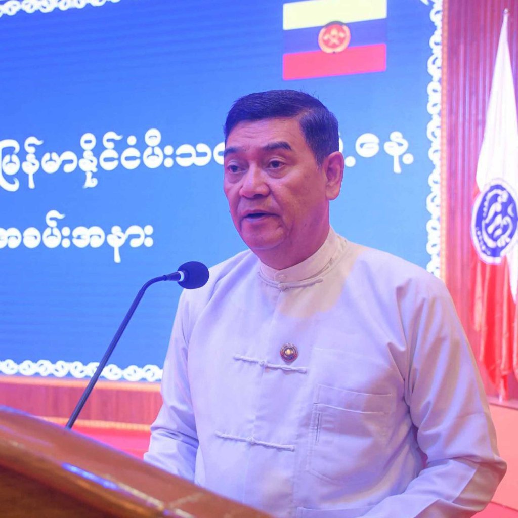 Development Media Group - English Edition tweet media