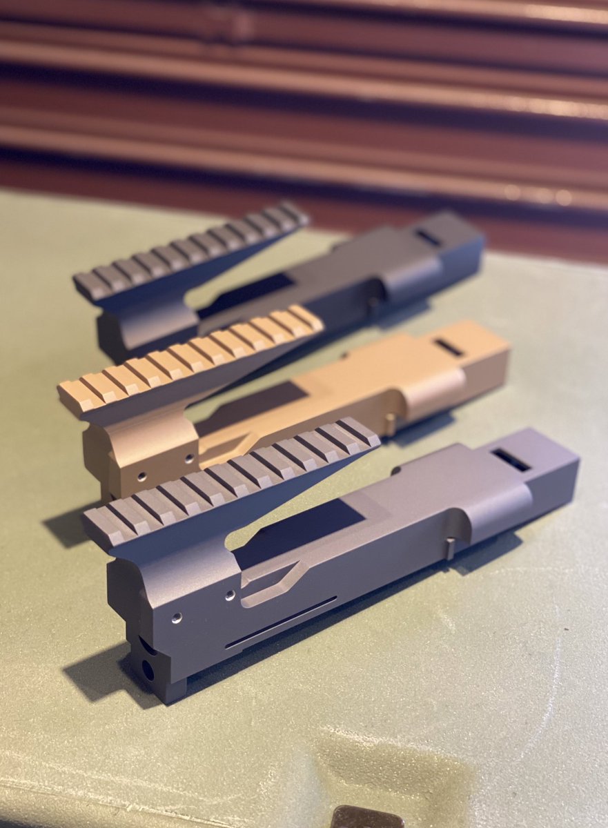 x115xTAYLOR tweet media