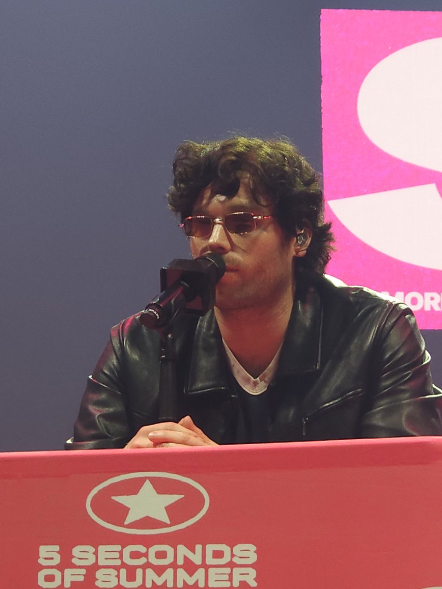 RaniPeeters00's tweet photo. Soundcheck antwerp 🤩 https://t.co/q0U6rMfdzv