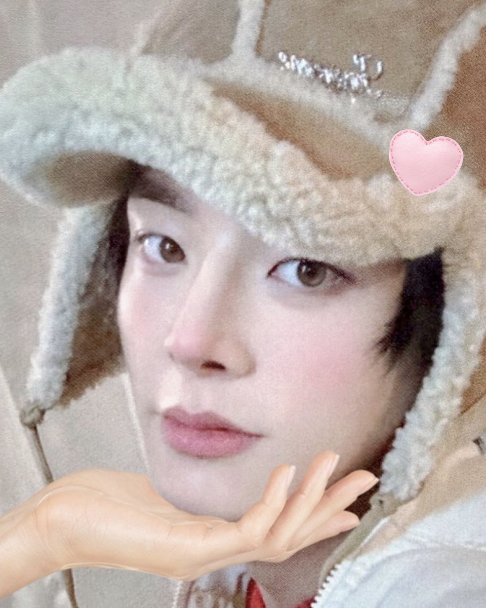 𝐵𝓃𓈒 𓈒 𓈒♡ tweet media