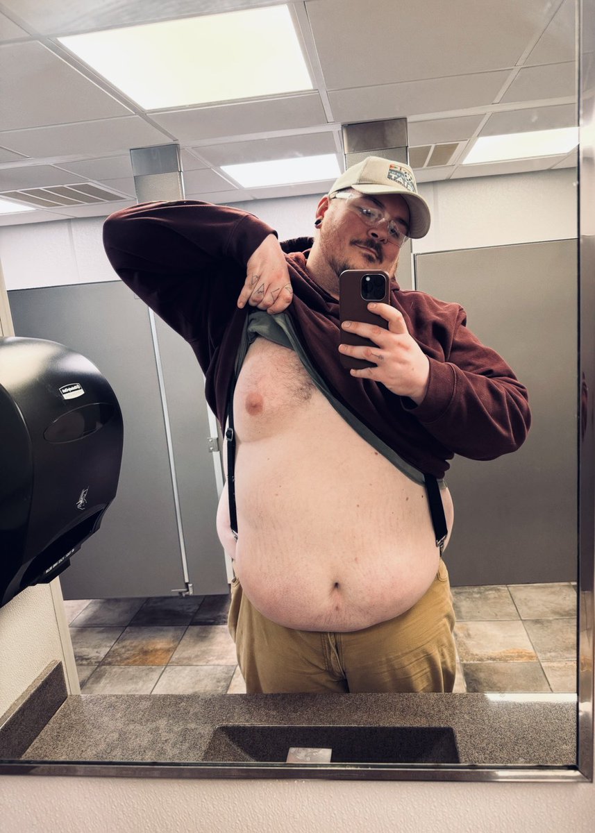 Thatguy_9344 tweet media