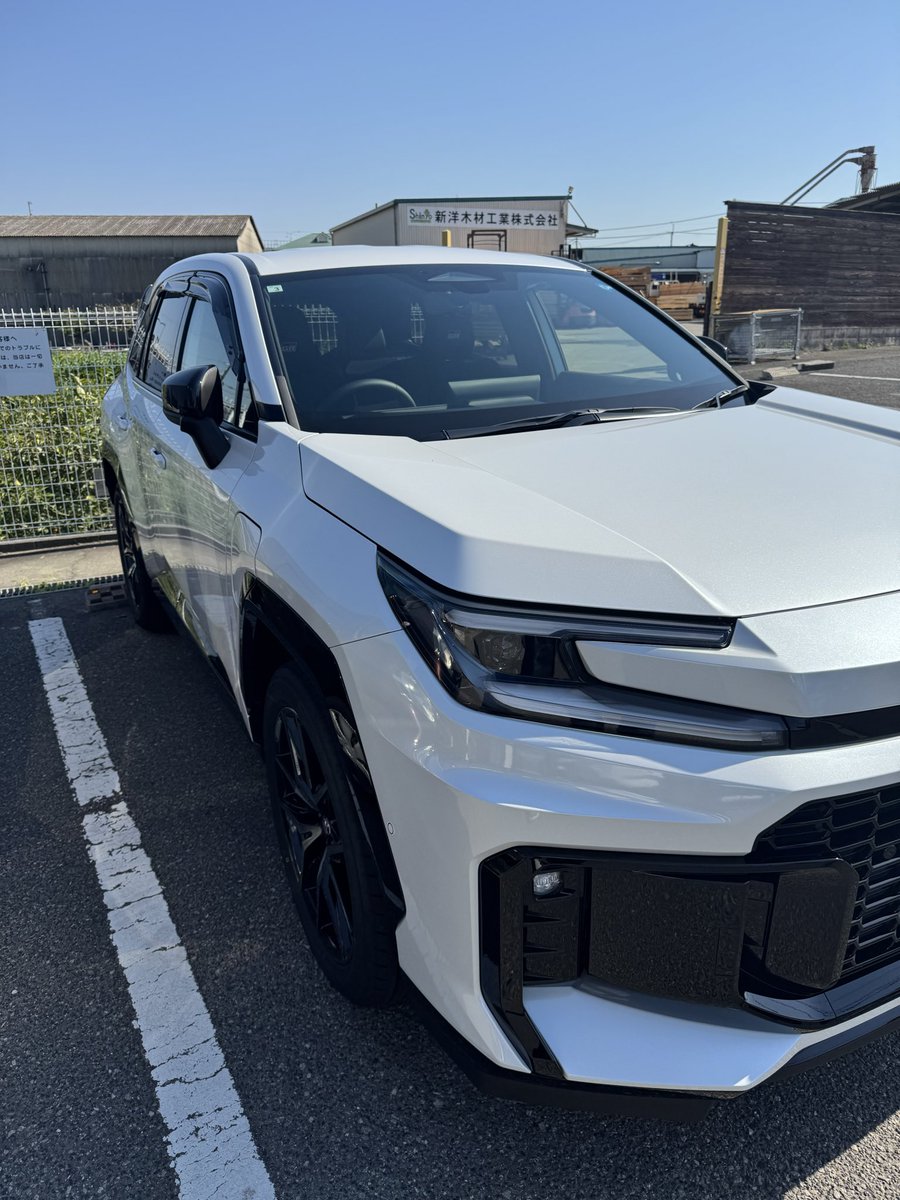 Phoo15902519's tweet photo. 縁あって
今日、我が家にやって来ました
#RAV4GR https://t.co/AOe3KH5shU
