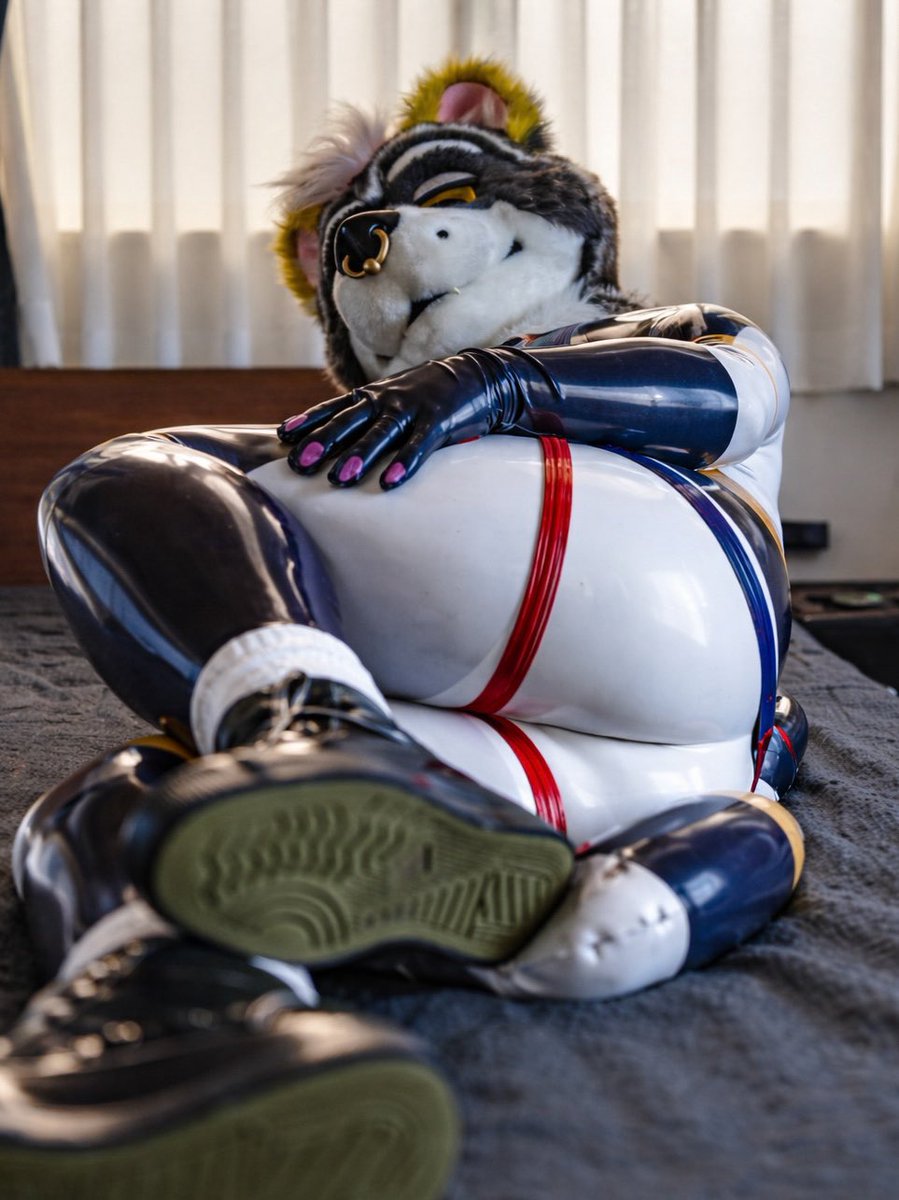 #このタグを見た人はケモノの尻を晒せ