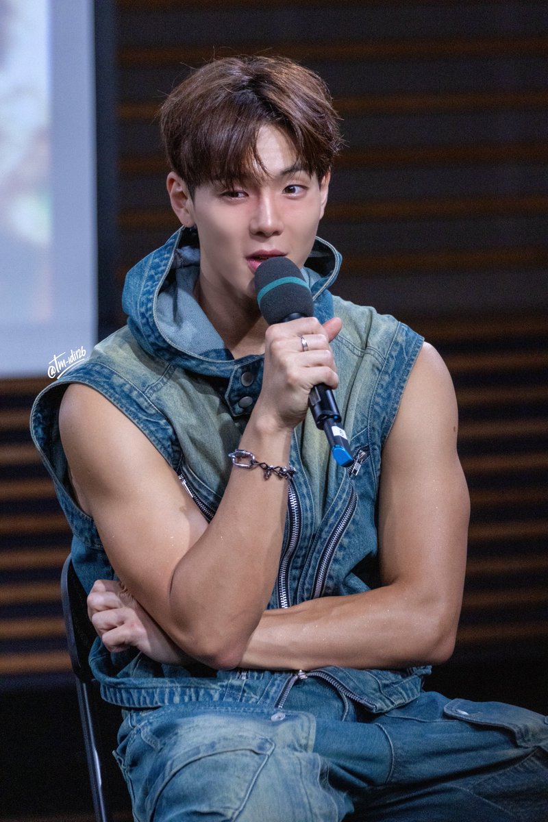 IM현디 tweet media