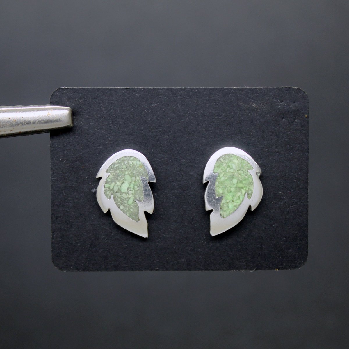 Plataica's tweet photo. Ideales para llevar a diario por su escaso peso y su pequeño tamaño.
#Pendientes 🍃 hojas de #turquesa y #plata925
👉 https://t.co/VP2MJFnt7r
#handmade #joyeríaartesanal #ArtisanJewelry #naturaleza #reciclaje #hojas https://t.co/E2n3di9nty