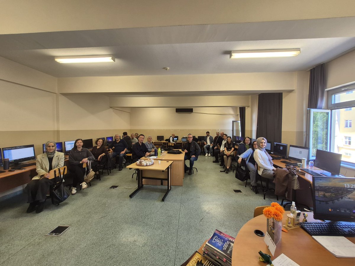 TYMM Coğrafya Dersi Öğretim Programı kapsamında mekânsal bilgi teknolojilerinin derslerde kullanımına yönelik eğitimlerimizde Tekirdağ'daki süreç de başarılı bir şekilde tamamlandı. Kemal Akalın ve  Turan Güler hocalarımızın emeklerine sağlık. <a href="/tcmeb/">Millî Eğitim Bakanlığı</a> <a href="/BilgenKerkez/">Dr. Bilgen KERKEZ🇹🇷</a> <a href="/dilekciufuk/">Dr. Ufuk DİLEKÇİ 🇹🇷</a>
