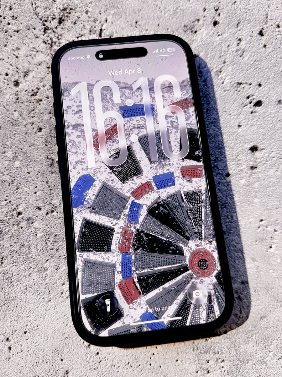 DARTSLIVE's tweet photo. 🎁壁紙プレゼント🎁

iPhoneでもAndroidでも壁紙設定しやすいサイズに写真を編集しました📸
保存して使ってみてね📱 https://t.co/KCAQypcCwP