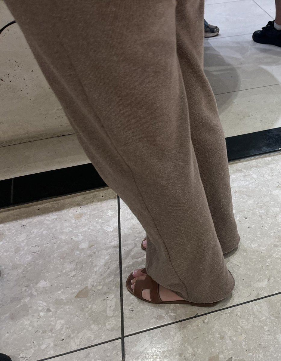 rayan942000's tweet image. #candid #pied #feet #beurette #snap
#marocaine