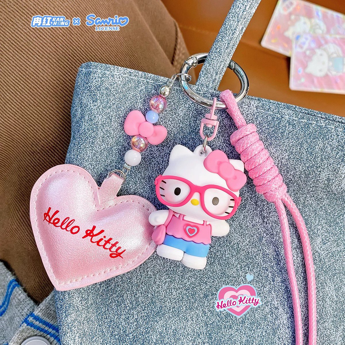 Peepinkshop's tweet image. ⋆˚✿ 𝑲𝒊𝒕𝒕𝒚 𝒉𝒆𝒂𝒓𝒕 𝒌𝒆𝒚𝒄𝒉𝒂𝒊𝒏  🍒𐙚⋆˚