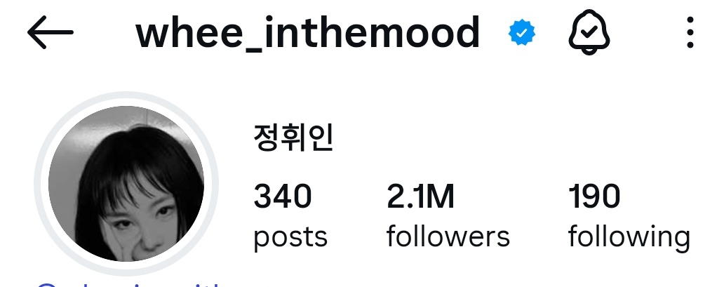 For the very first time and after 5years WHEEIN finally uploaded her face in ig as pfp 😭