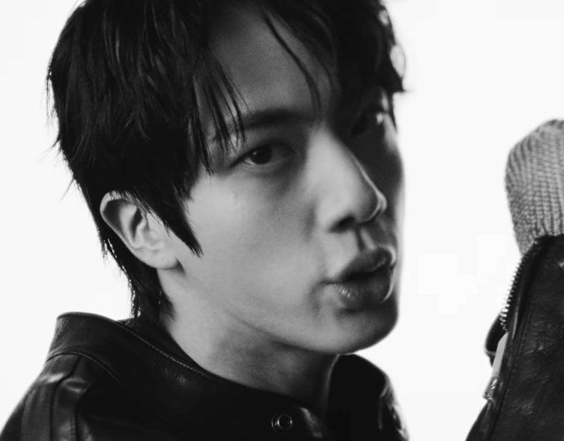 どーしちゃったのキムソクジン🖤
どーするつもりなのキムソクジン🖤
良すぎるだろう…🖤🖤🖤

#jin