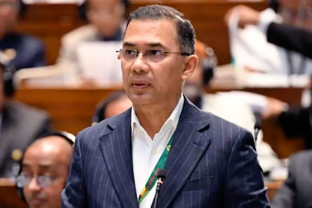 ZajiraNews's tweet image. ‘ব্যক্তি নয়, পরিবারই উন্নয়নের মূল একক’: সংসদে প্রধানমন্ত্রী তারেক রহমান
#Family #not #individuals #main #development #PM #Parliament #ZajiraNews #NewsOfZajira #JajiraNews #Jajira #Zajira #News #NewsBangladesh 
বিস্তারিত  নিউজ লিংকে : zajira.news/%e0%a6%ac%e0%a…