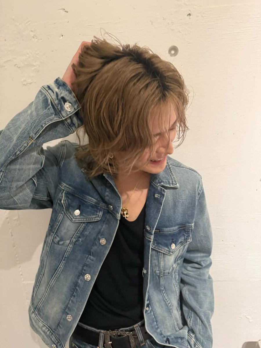 THE 127ism tweet media