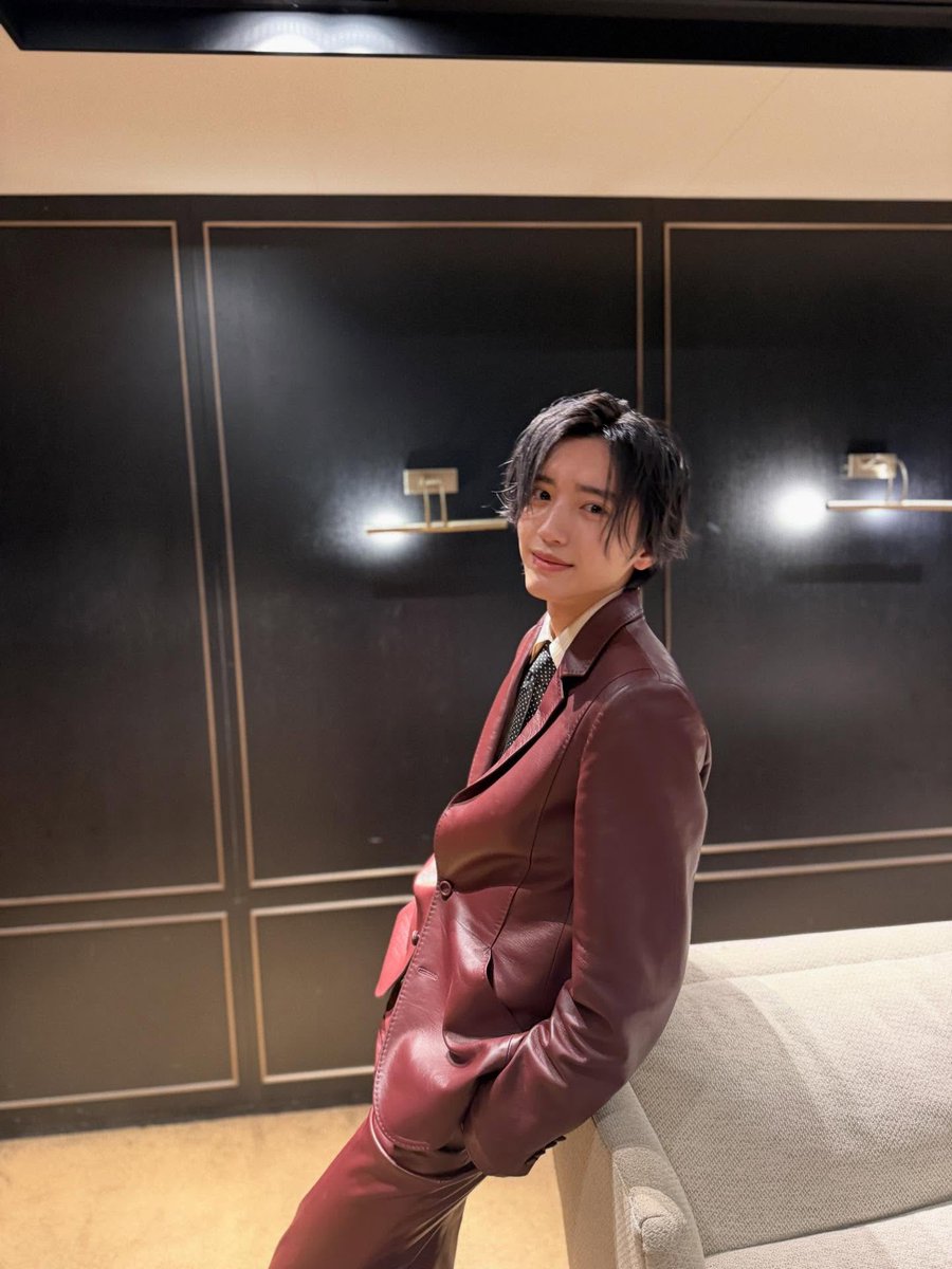 아리 tweet media