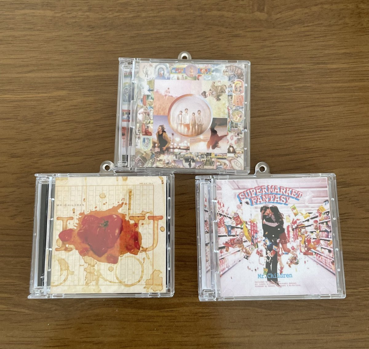 esora2439's tweet image. ダイソーのミニCDキーホルダーで作ったけど、すごく良い🥰
#MrChildren #チル活 #ミスチル
#ミニCD