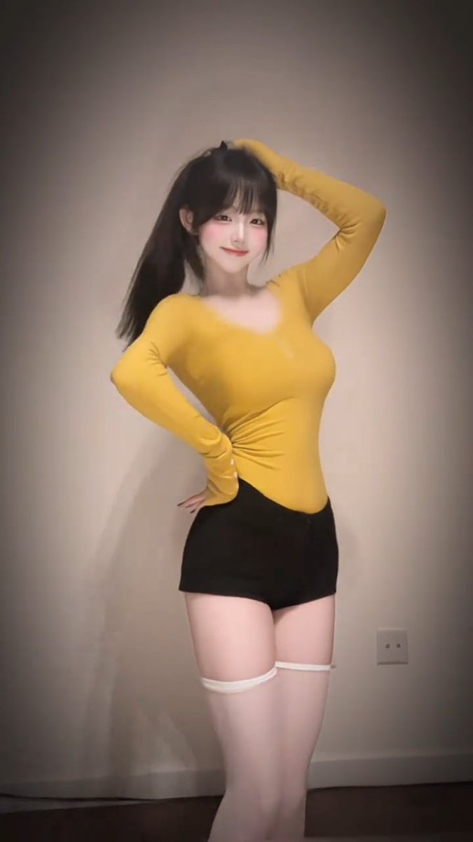 Ed555Mo's tweet photo. 谁还不是女菩萨啊！不嫌弃的来

太激烈了  喷泉一样    全程记录实况

现在还是懵懵�� 

赶紧看 马上��了···· https://t.co/0CFH9DPkgU