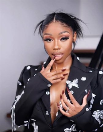 TᕼE GYᗩᒪ༒ tweet media