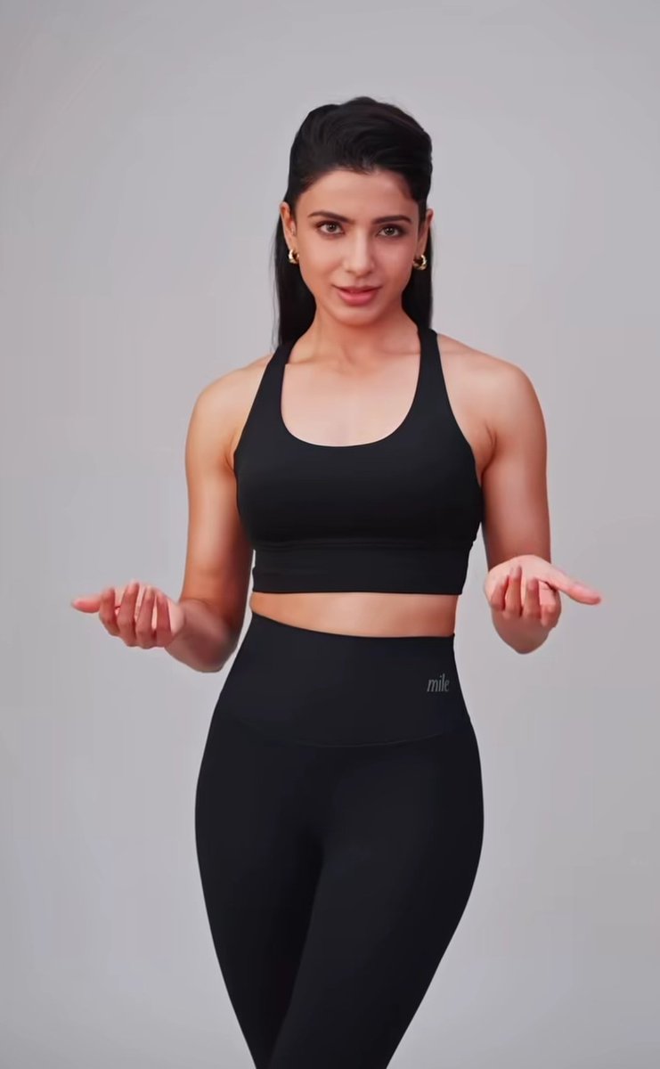 arjunruthless's tweet photo. Silpam la unnayi vompulu 👙🤤🤤 https://t.co/sePlxQXxTJ
