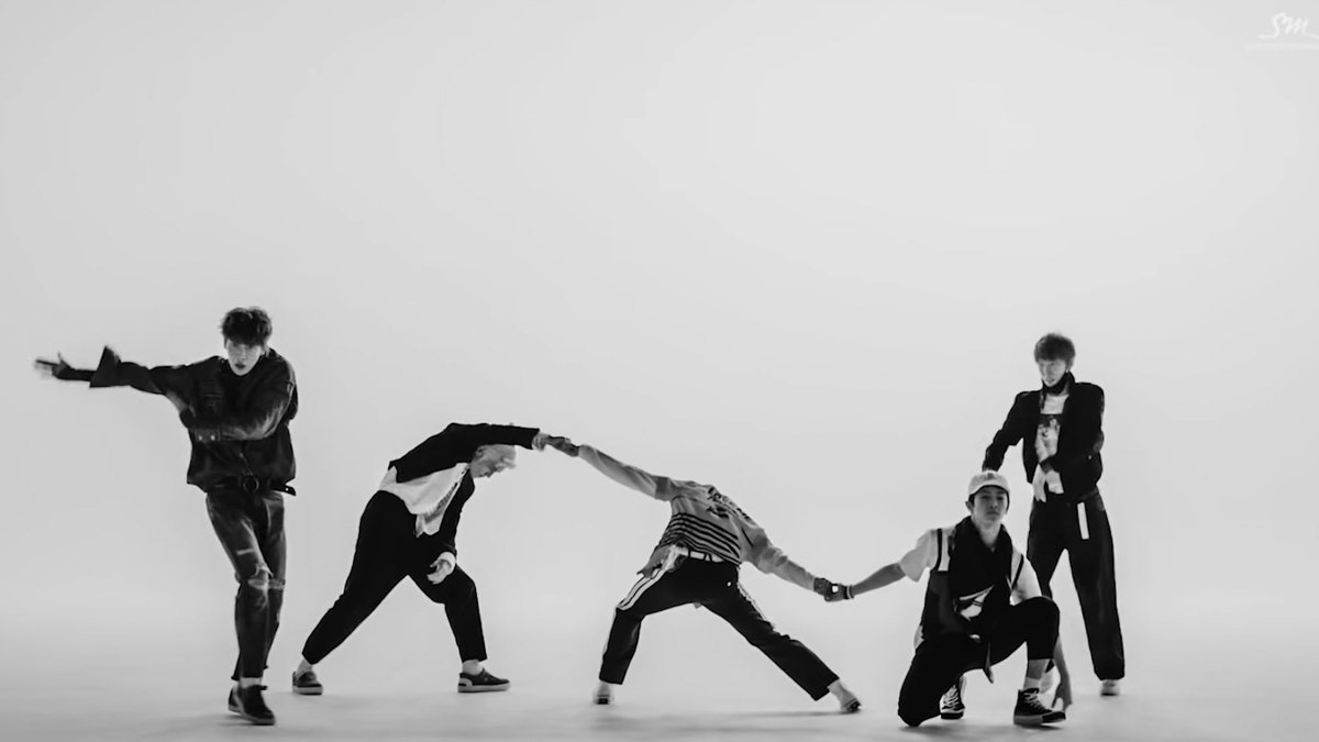 (✿ ✿)° tweet media