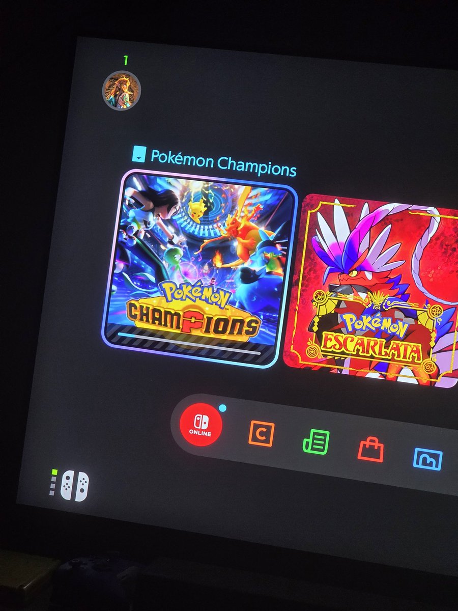 El_Mausss's tweet photo. Veamos que tal !! #pokemonchampions 

PD: no se jugar competitivo y me compre el paquete de inicio jejeje. https://t.co/wj3bbG3MPV