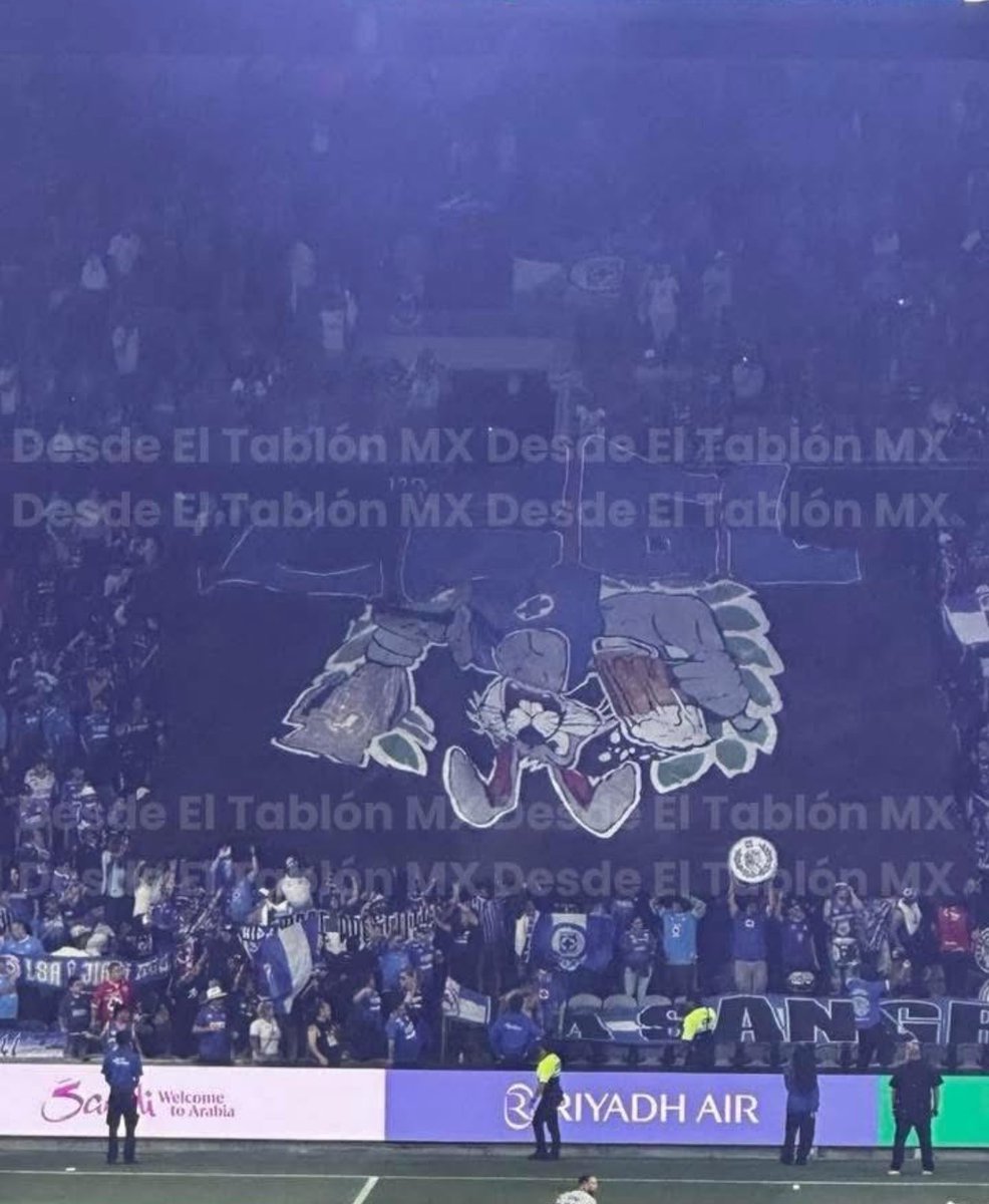 JAJAJAJAJAJAJAJAJA 

QUE PENDEJOS.