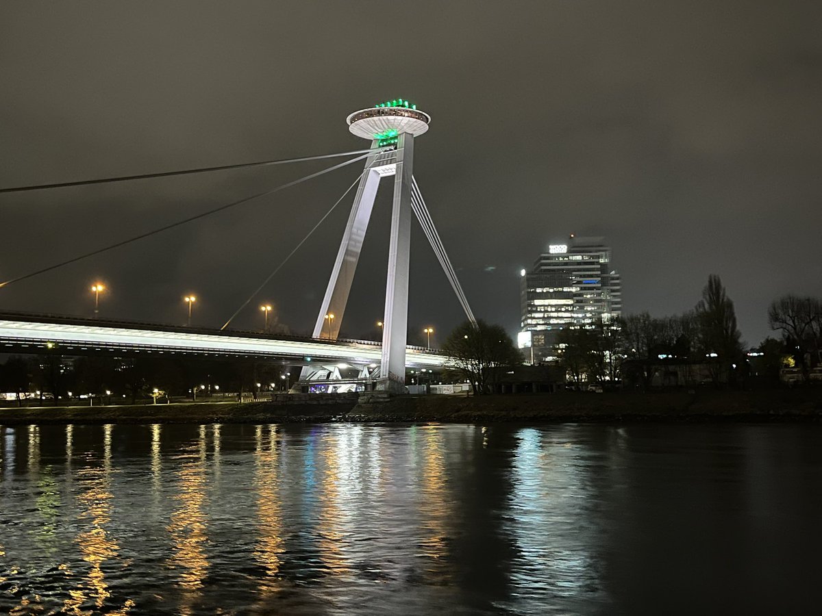 Cotswold Carp Farm Campsite tweet media