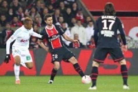 MaillotsPSG's tweet photo. 08/04/2012. Une victoire sur l'@OM_Officiel, c'est toujours un peu plus que 3 points : 3️⃣-1️⃣
⚽️ @jeremy_menez187, Alex
🔗 https://t.co/IMlp0QsFbb
🎦 https://t.co/D8y3YOkLjj
#PSGOM https://t.co/tRIUdSgzuH