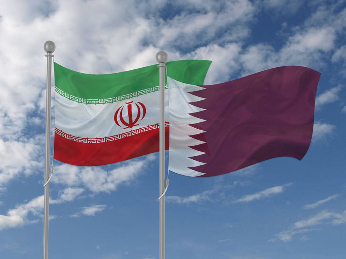 قطر تطالب إيران بتقديم تعويضات عن جميع الأضرار والمخاسر التي تكبدتها الدوحة نتيجة الهجمات الإيرانية.

#مصدر_للأخبار