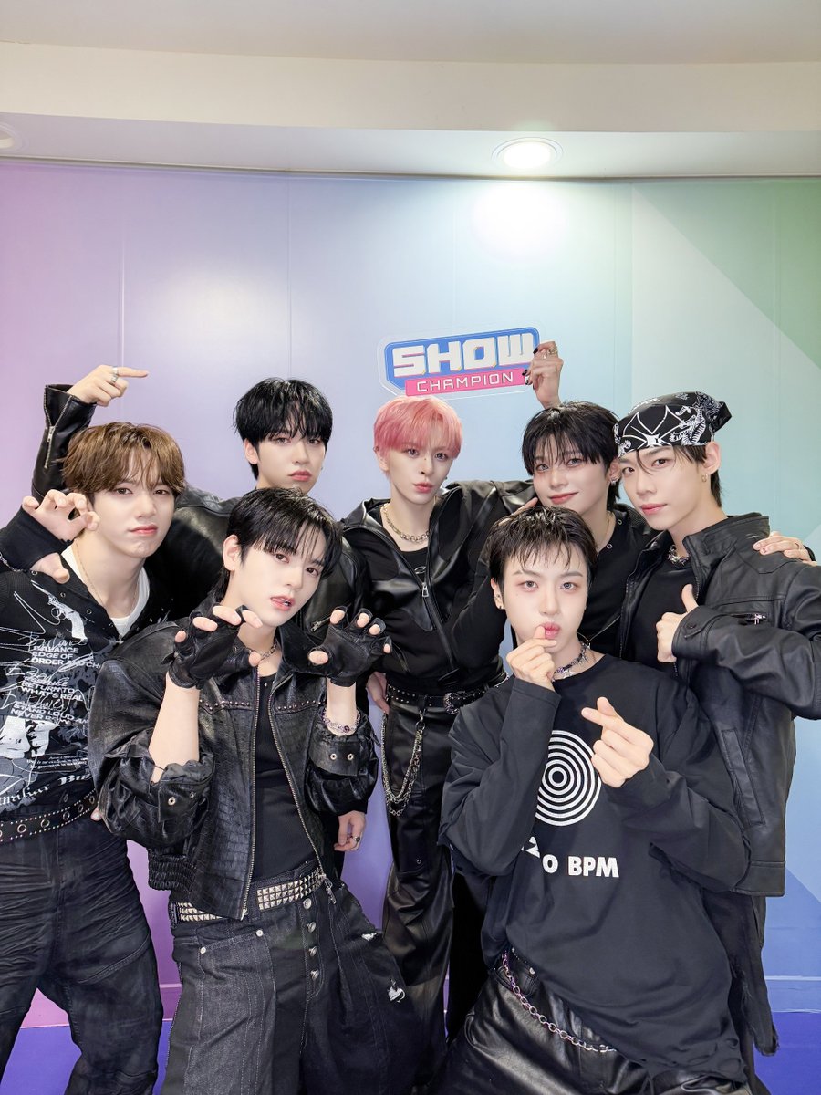 SHOWCHAMPION tweet media