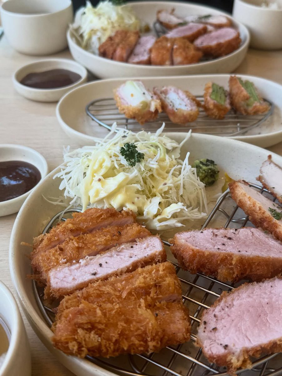 ๐ป๐๐๐โก๏พ tweet media