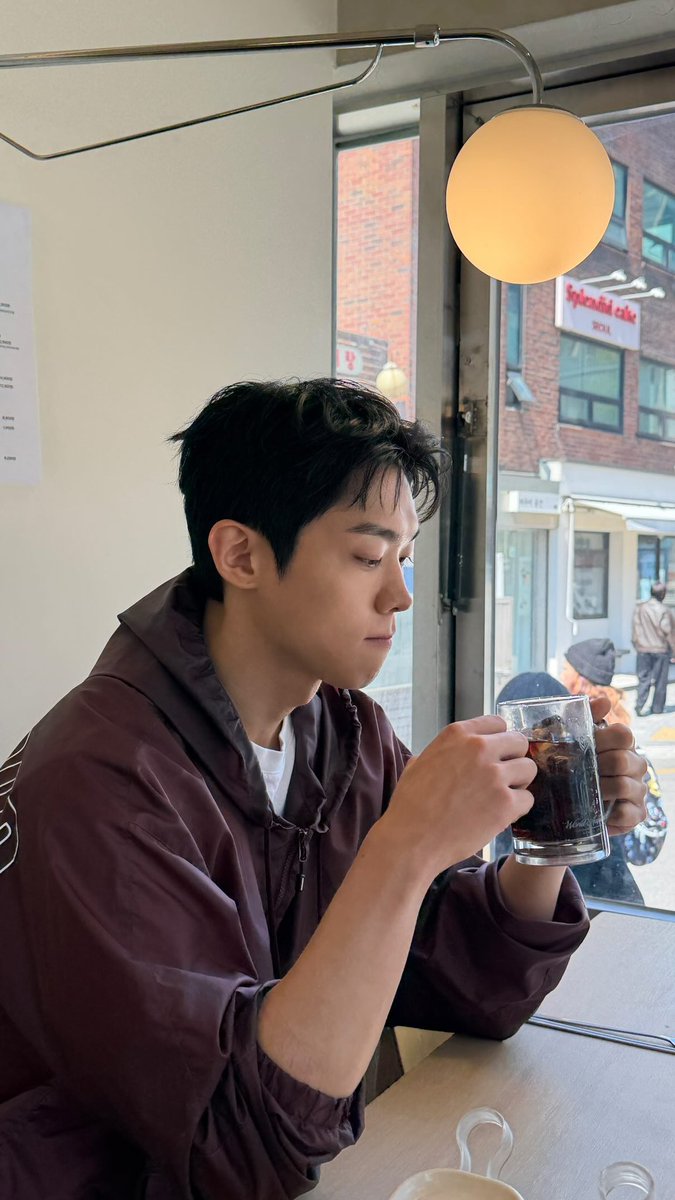 ๐ป๐๐๐โก๏พ tweet media