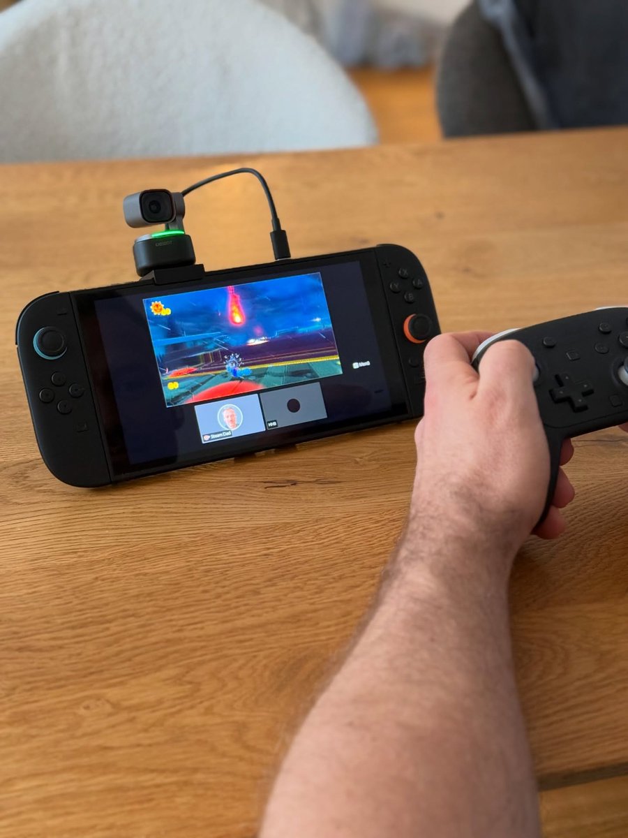 OBSBOT_Official's tweet photo. Tiny 3 ร Switch 2 = the dream gaming setup ๐ฎ
Whatโs your first Switch 2 stream gonna be? ๐
#OBSBOT #obsbot_tiny3 #switch2 https://t.co/f0DlnSZEFG