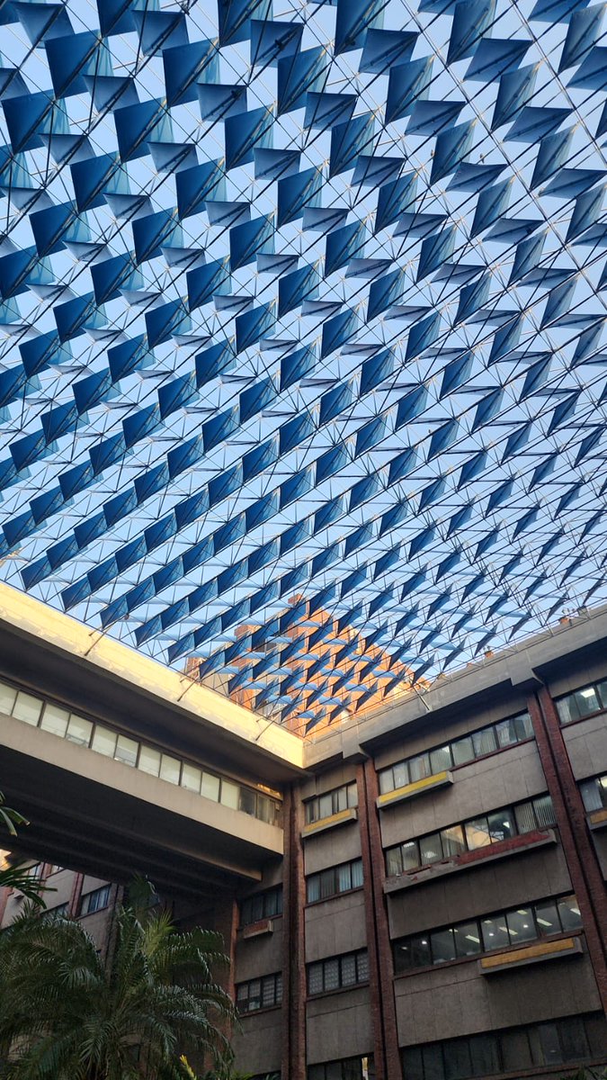 jyotiartists's tweet image. #cpntemporary #art #visualart #js