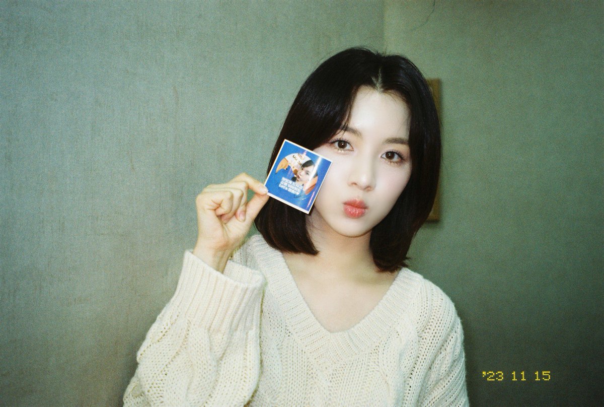 WOOAH_HM's tweet photo. [#우연]
올해도 생일 축하해 다은아!!🩷
오늘 많이 웃었으면 좋겠고 아주 사랑 가득 받는 행복한 하루 보내🫶🏻🌼

#WOOAH #우아 #WOOYEON
#HAPPY_LUCY_DAY
#루시의_23번째_봄날 https://t.co/XhUg0Yj79D