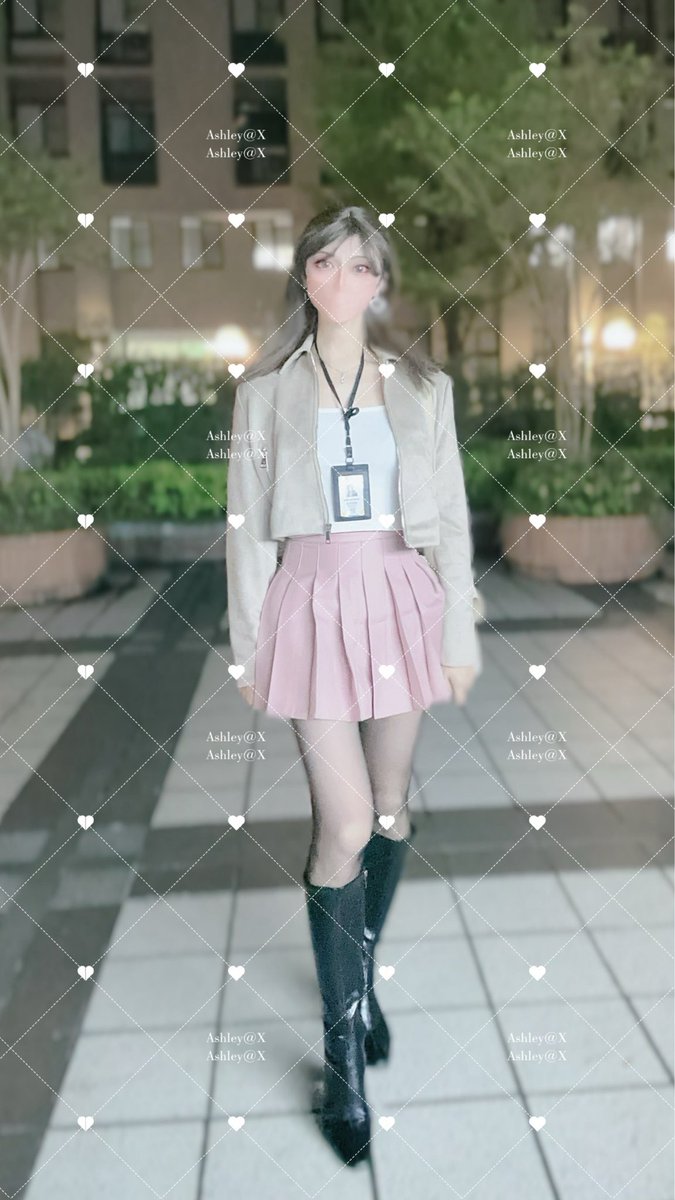 Ashley tweet media