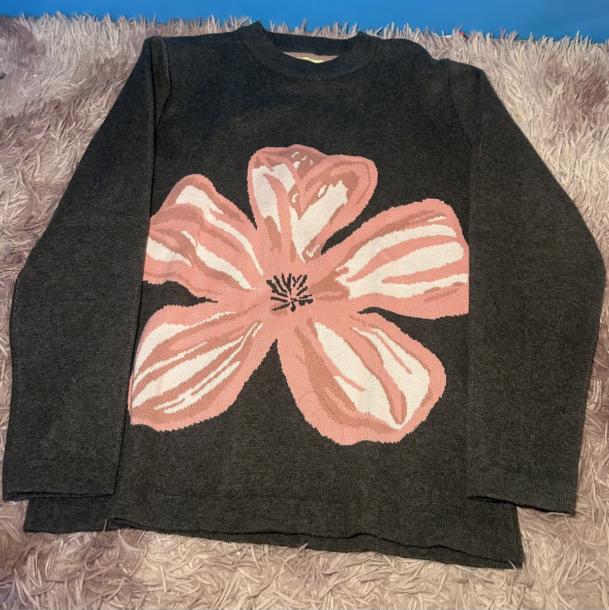 inhwmlifp tweet media