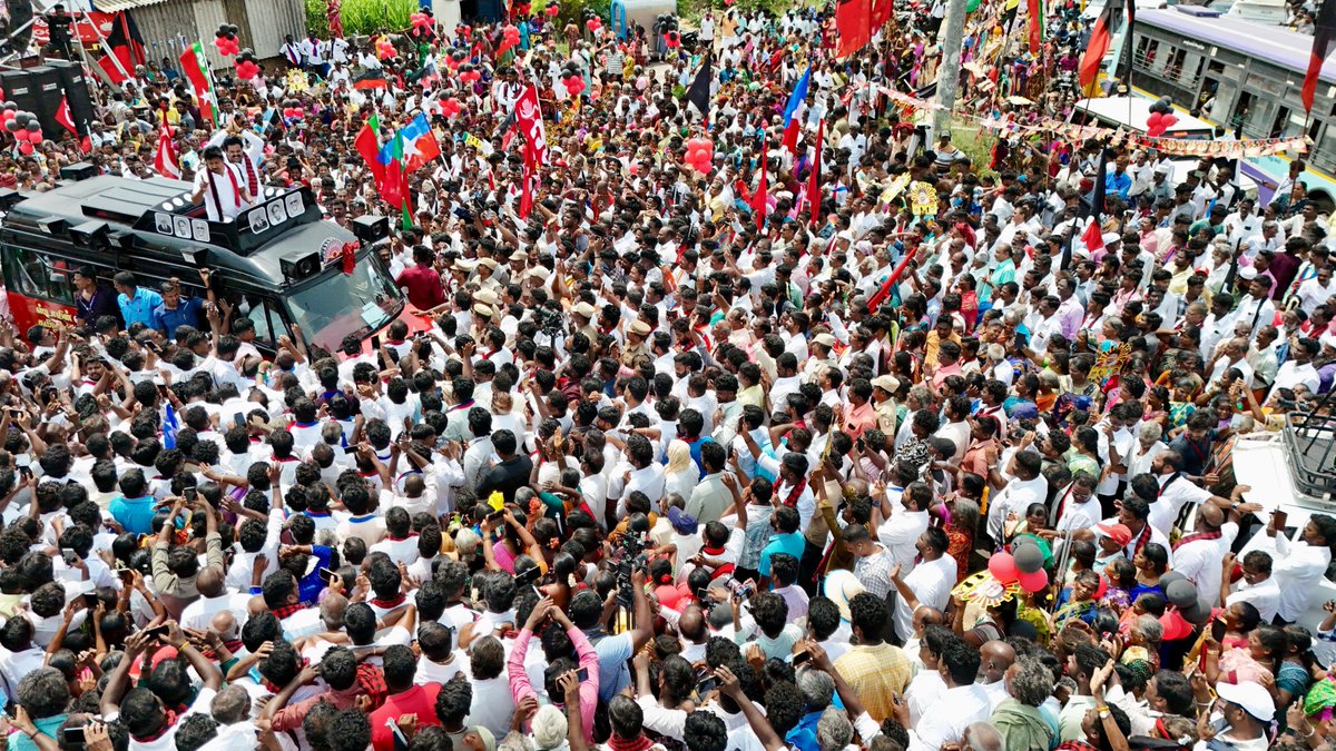 dmk_youthwing's tweet photo. தி.மு.கழக கூட்டணியின் திருவள்ளூர் தொகுதி வெற்றி வேட்பாளர் @VGRajendranDMK அவர்களை ஆதரித்து, கழக இளைஞர் அணிச் செயலாளர்
@Udhaystalin அவர்கள் பரப்புரை! 

#VoteForDMK #DMK4TN #ஸ்டாலின்_தொடரட்டும்‌ https://t.co/apub48prFN