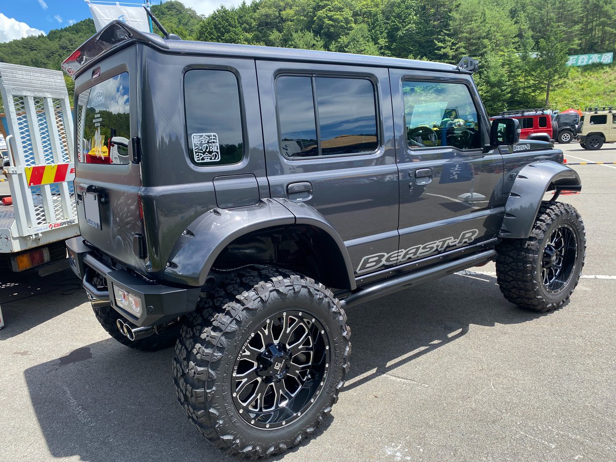GEOLANDAR_JP's tweet photo. All Japan Jimny Meeting 2025 ジオランダー装着車

BEAST-R 様

車輛：ジムニーノマド
装着タイヤ：GEOLANDAR X-MT
サイズ：35X12.50R20

#YOKOHAMA #ヨコハマタイヤ #ジオランダー #GEOLANDAR #AJJM #ジムニーノマド #BEASTR https://t.co/1GOI5Xlreu