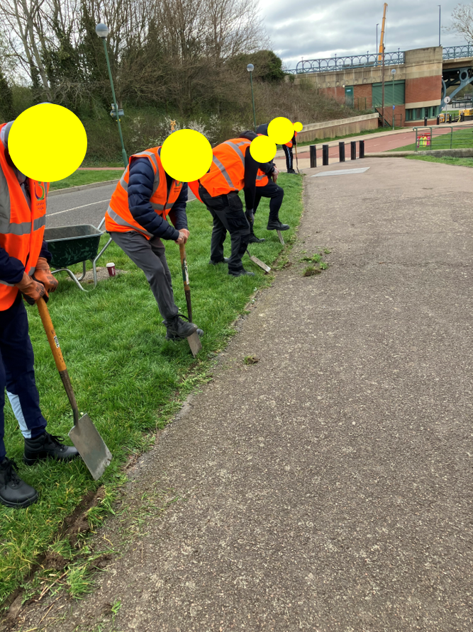 NEPS_Payback's tweet photo. People on Probation have been doing some brilliant path-edging work around the Tees Barrage.
Did you know we were featured on BBC Sounds and BBC Look North for this project?
Amy Oakden - Paul Addison sits in (26/03/2026) - BBC Sounds
#CommunityPayback #ProbationNorthEast https://t.co/deyMzY5iSK