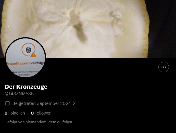 Politprimat's tweet photo. Nicht, dass ich ihn vermissen werde, aber irgendwie bin ich schon ein wenig bestürzt und sprachlos. Ich habe offenbar das #EndeDerEvolution gefunden.🤔🤡 #kopftisch
https://t.co/XYIrQ5rR1b https://t.co/Y4ct0Mcihy