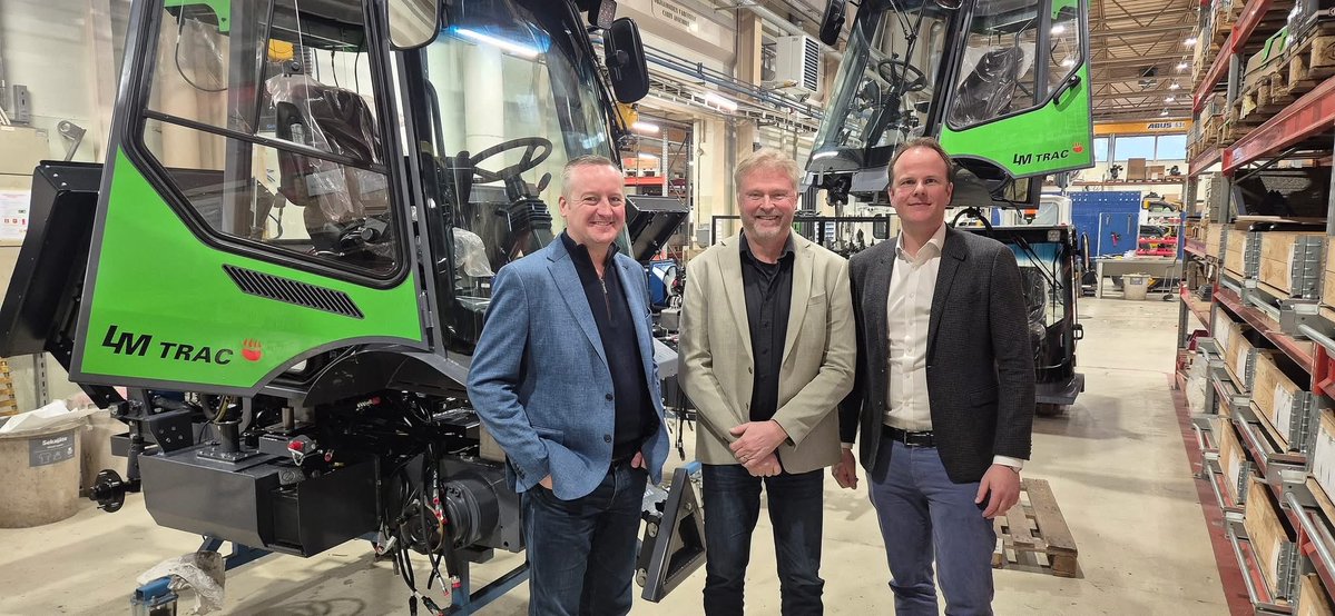 DiggerManBlog's tweet image. Dutch LM Trac dealer becomes part of large machine company

earthmoversmagazine.co.uk/digger-man/vie…

#diggermanblog #earthmovers #FinnishMade #lmtrac #MultipurposeMachine #SMT