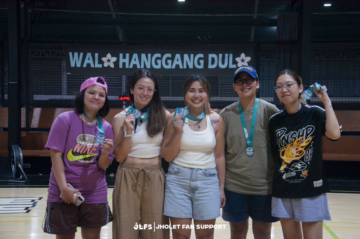 jholetfs's tweet photo. Celebrated the teams and well-deserved wins. 🏆
#JholetFanSupport
#JhoLetsGo
#JLFS1stAnniversary https://t.co/AlGM5z6kIt